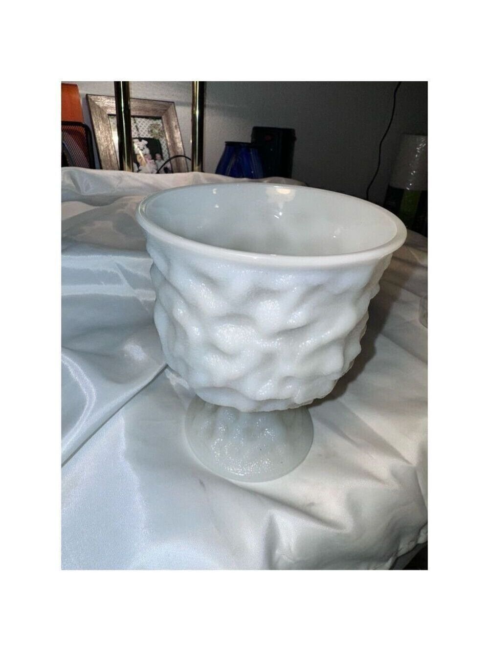 E.O. Brody Co.milk glass vase planter pedestal bumpy Vintage 50Vintage White Mi - Picture 5 of 10
